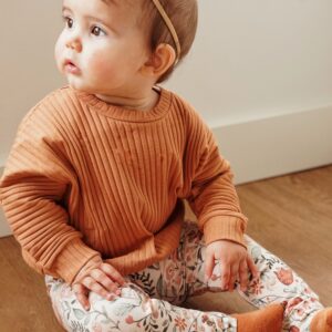 Loungetrui caramel brede rib